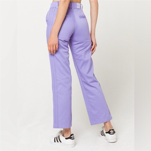 NWOT adidas x Nora Skater Chino Pants Relaxed Wide Leg Unisex Lavender Purple - Picture 1 of 12
